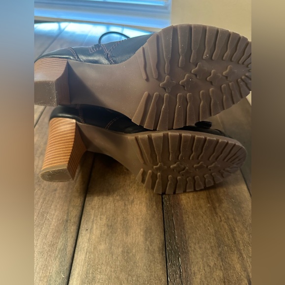 Ruff Hewn Black Ankle Boots size 9 - Picture 10 of 10